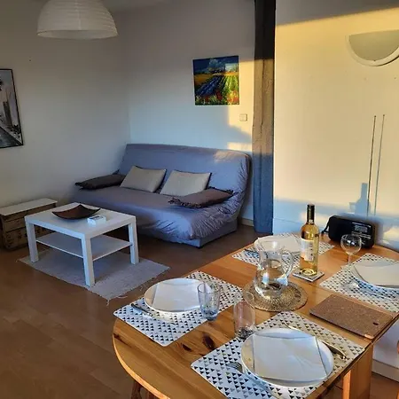 Apartment ! *